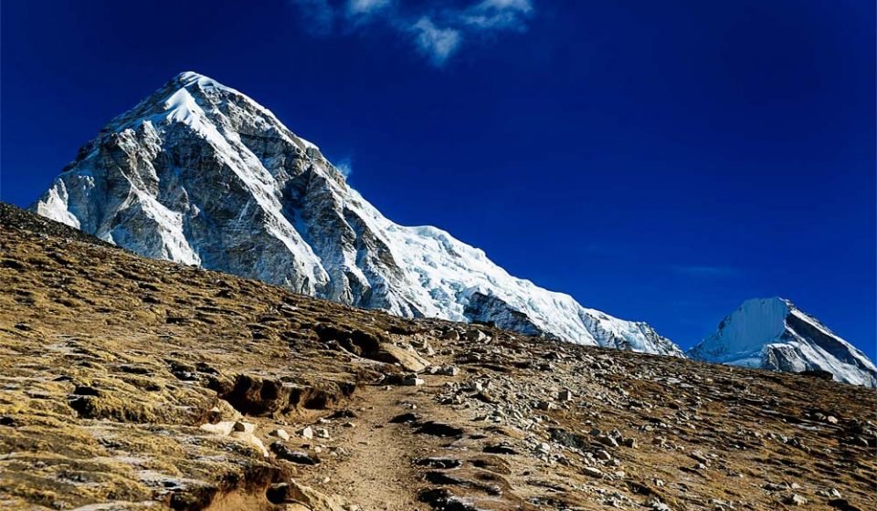 Hike From Gorak Shep To Kala Patthar